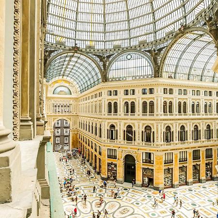 Maison San Carlo Luxury Suites Napoli Bagian luar foto