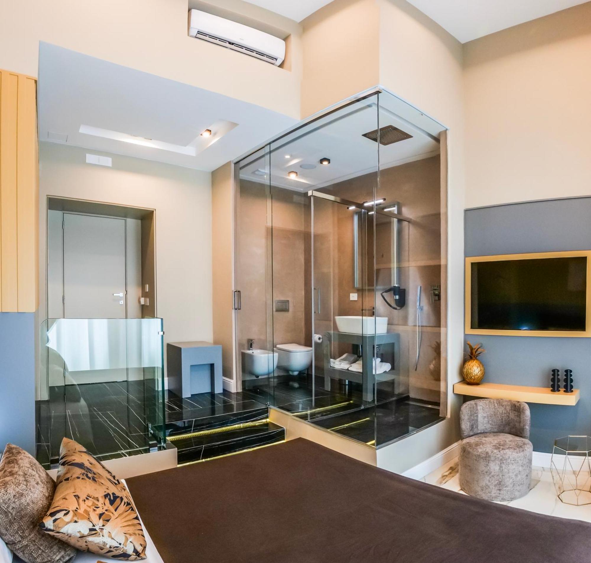 Maison San Carlo Luxury Suites Napoli Bagian luar foto