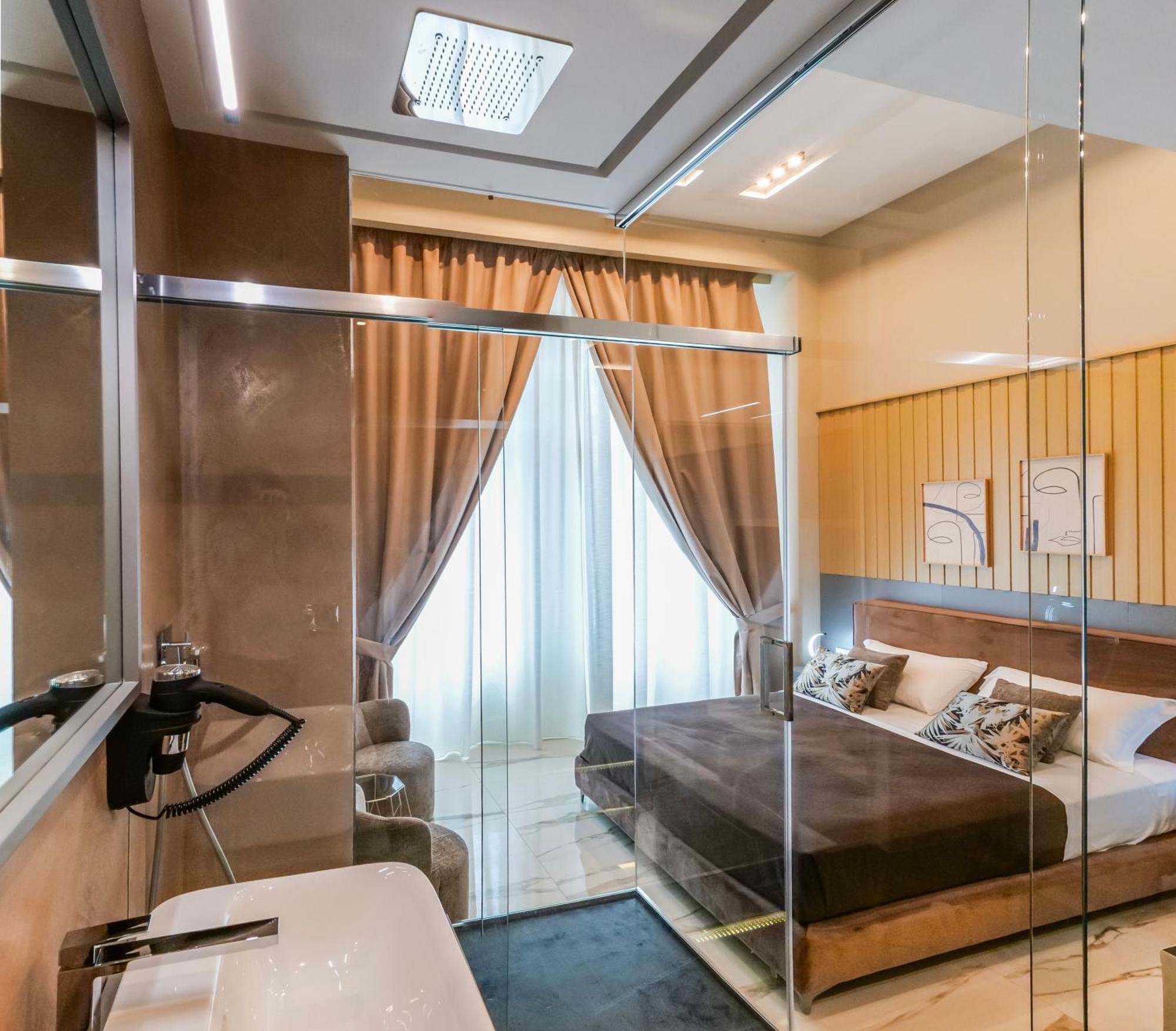 Maison San Carlo Luxury Suites Napoli Bagian luar foto
